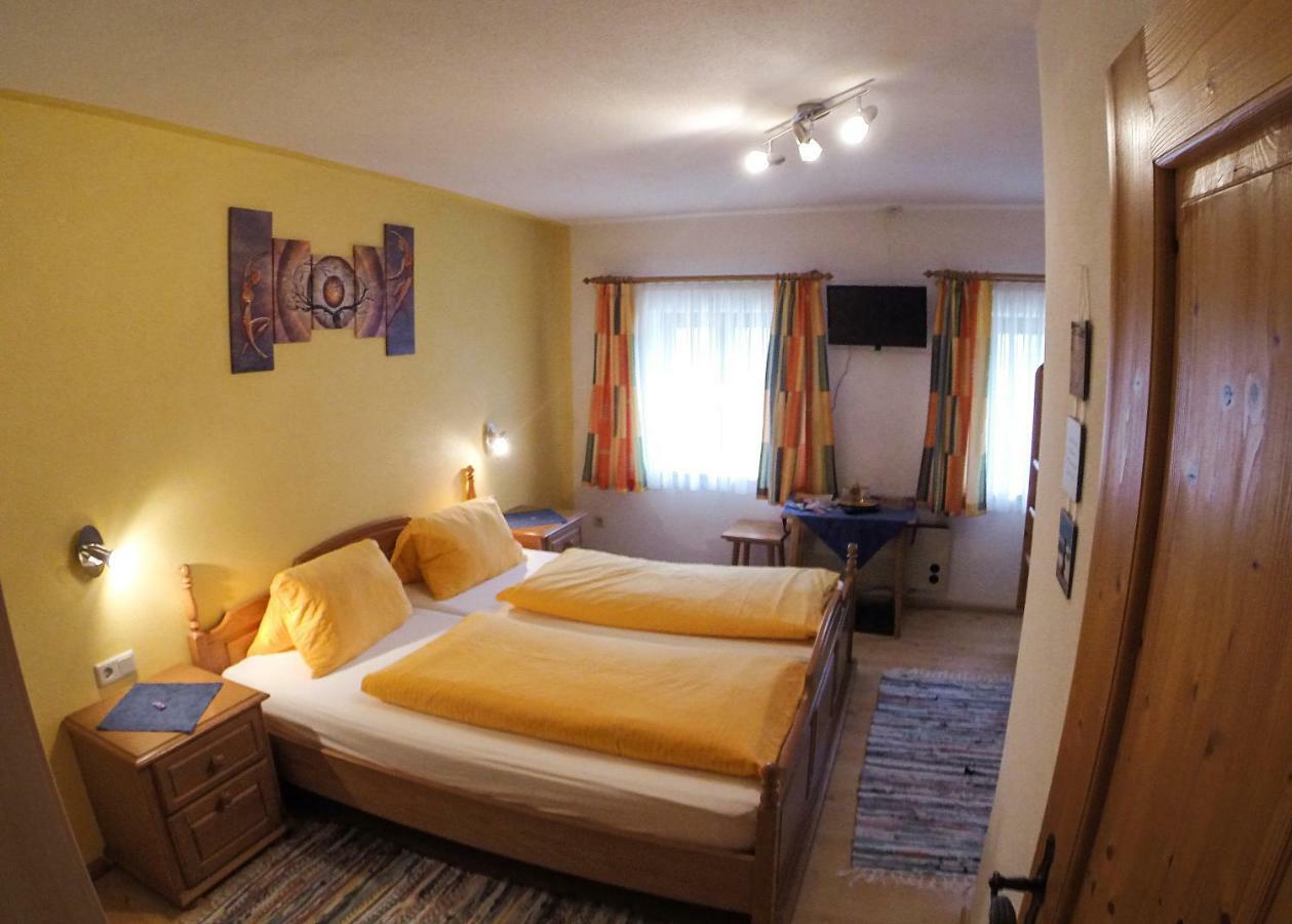 Haus Falkner Mutters Esterno foto